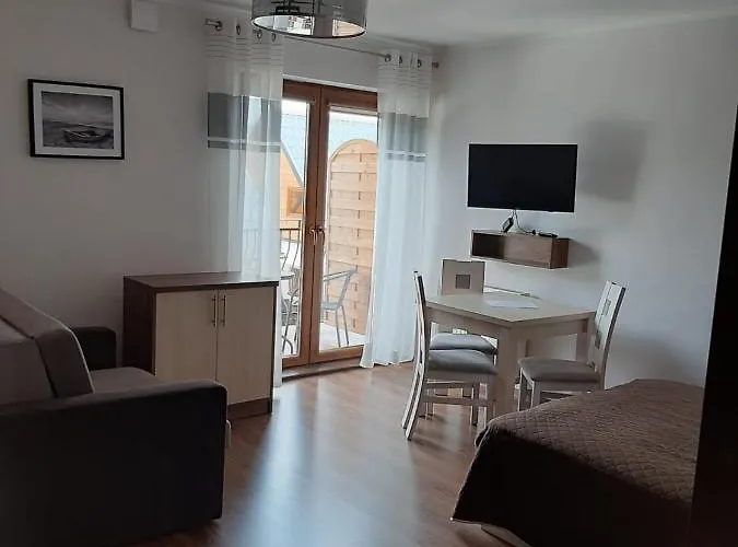 Magnat Ubytování v soukromí Rowy (Pomerania)